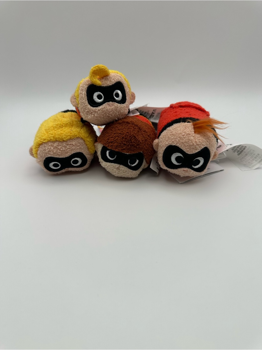 Disney The Incredibles Mini Tsum Tsum Plush Set - Yellow, Brown, Red, Blonde